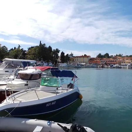 Studio In Pakostane/biograd Riviera 8056 Пакоштане