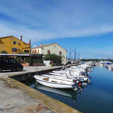 Studio In Pakostane/biograd Riviera 8056 Pakoštane